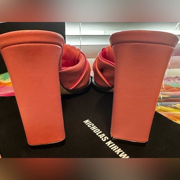 NICHOLAS KIRKWOOD Pink Twist Tie Leather Mule - Picture 10 of 14